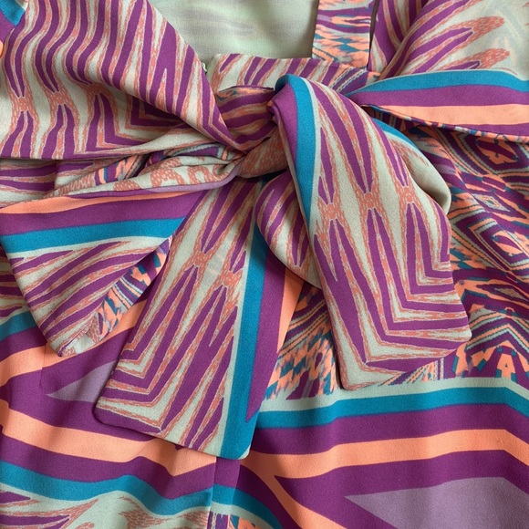 Forever 21 Size Medium Party Dress - Picture 5 of 5